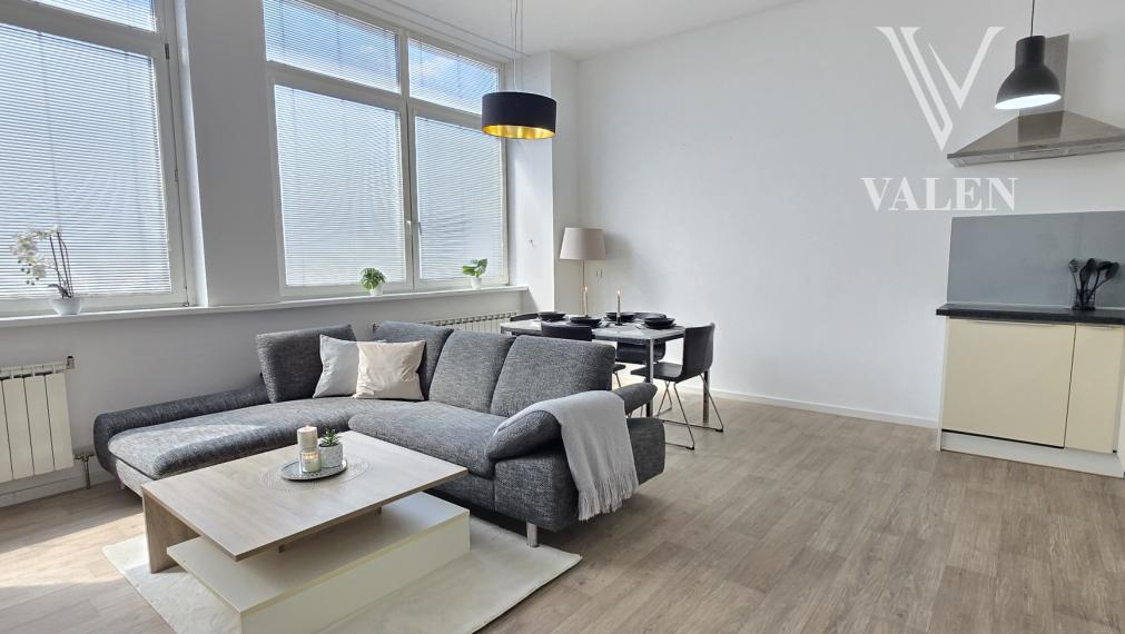 VALEN | Priestranný 3i byt s krásnym výhľadom na Stromovej, Kramáre