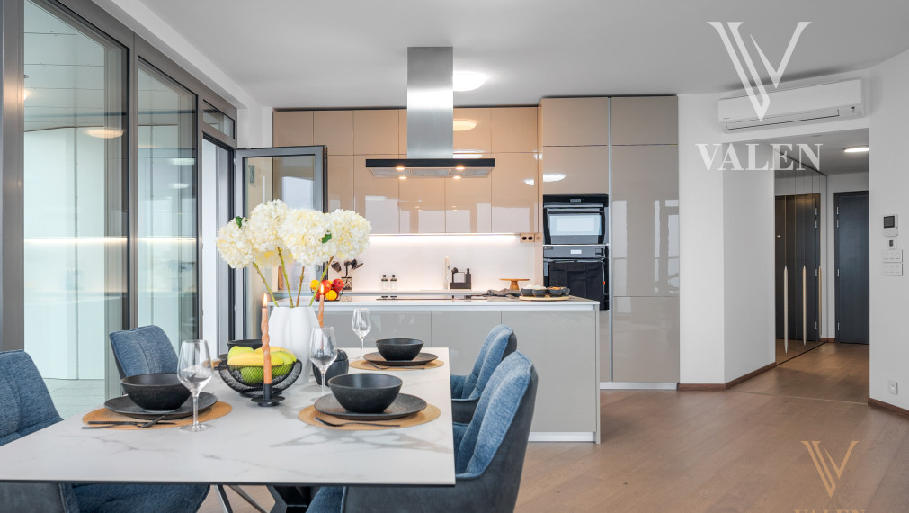 VALEN | Luxusný 4 izbový byt v projekte EUROVEA TOWER