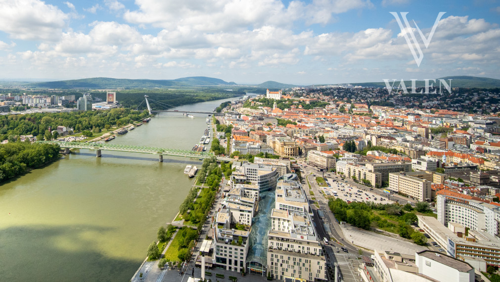 VALEN | Luxusný 4 izbový byt v projekte EUROVEA TOWER