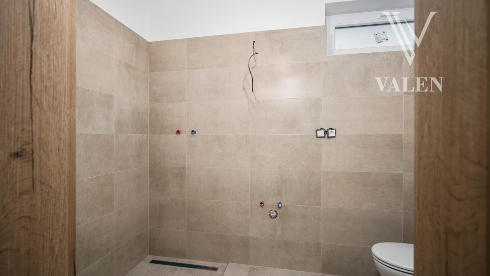 VALEN | Novostavba 4 izbového domu v štvrti Ekoosada