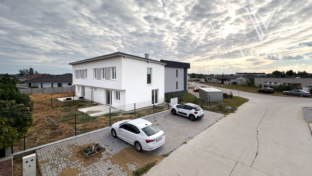VALEN | Novostavba 4 izbového domu v štvrti Ekoosada