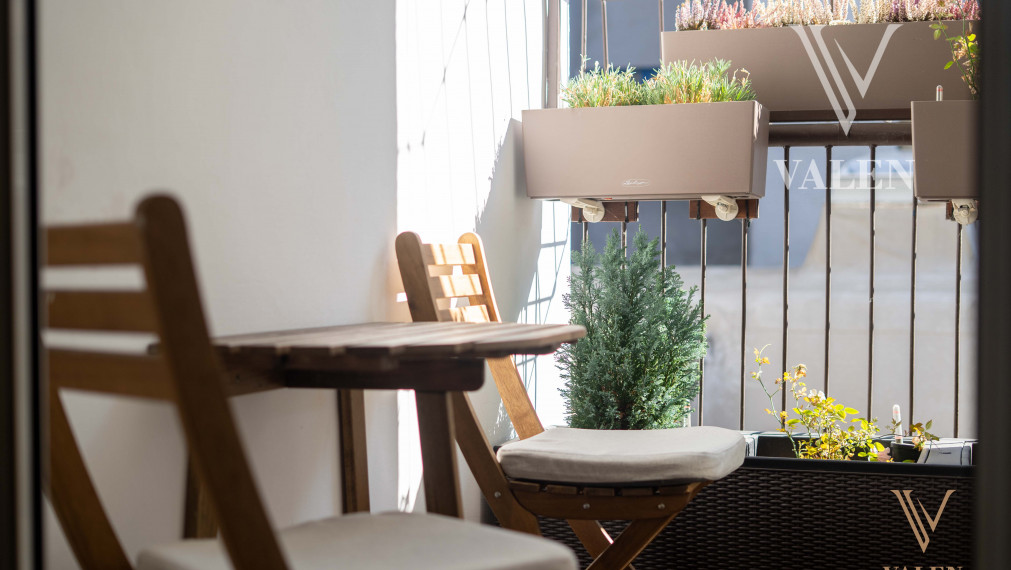 VALEN | Vzdušný 4,5 izbový byt s vysokými stropmi v srdci Bratislavy