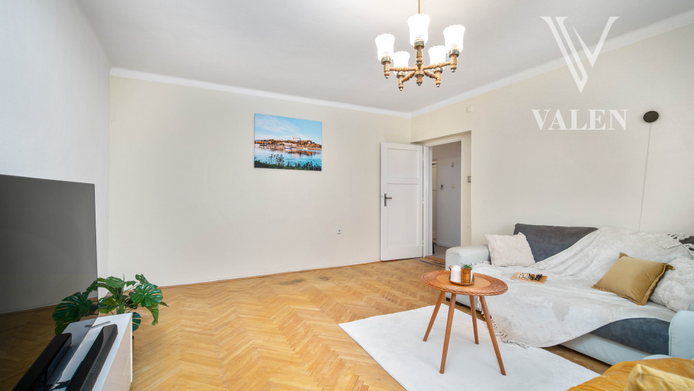 VALEN | Priestranný 3-izbový byt na predaj REZERVOVANÉ
