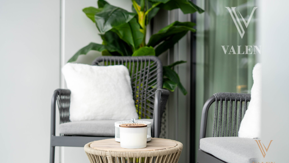 VALEN | Luxusný 2 izbový byt s výhľadom na hrad v projekte EUROVEA TOWER