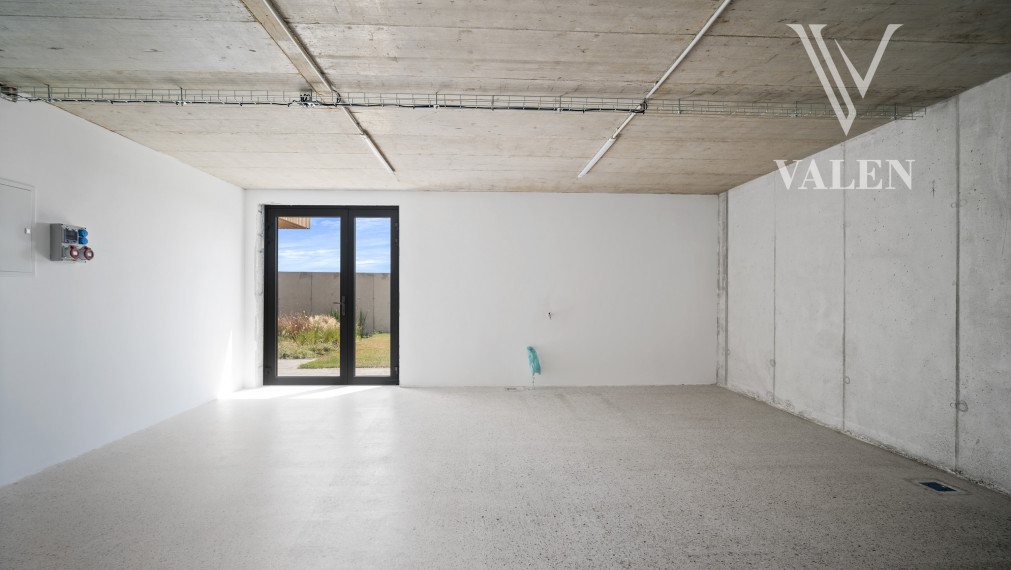 VALEN | Dvojica exkluzívnych víl s krásnym výhľadom na mesto