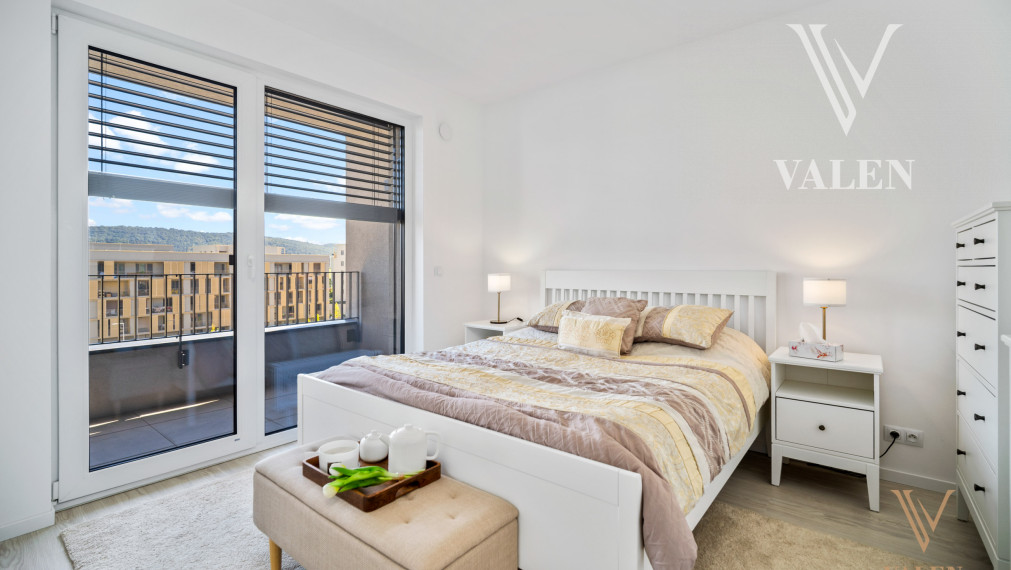 *REZERVOVANÝ* VALEN | Pekný priestranný 2i byt s balkónom v projekte Bory