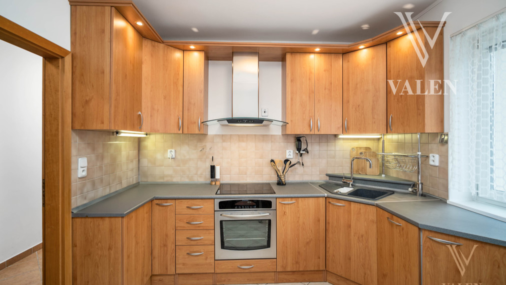 VALEN | Výborný 3i mezonet v lokalite 500 bytov, BA II.