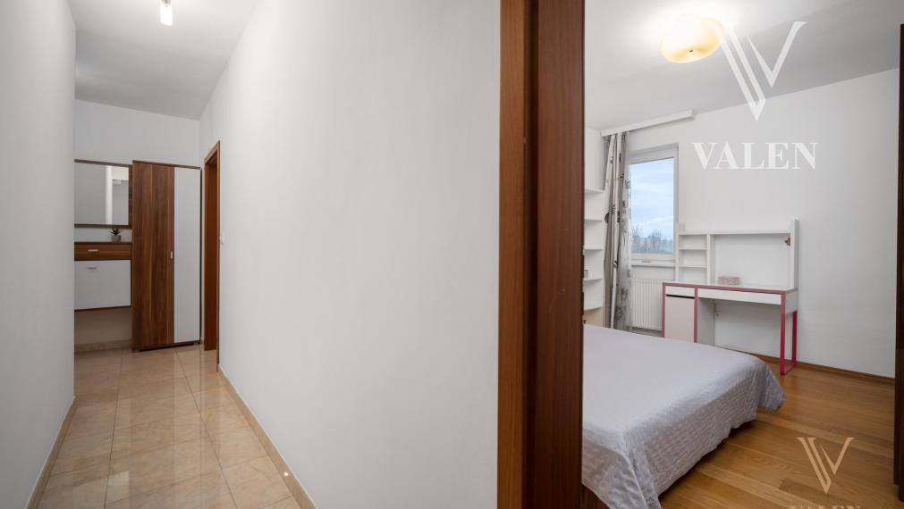 VALEN | Jedinečný 4i byt s veľkou terasou a výhľadom na Draždiak