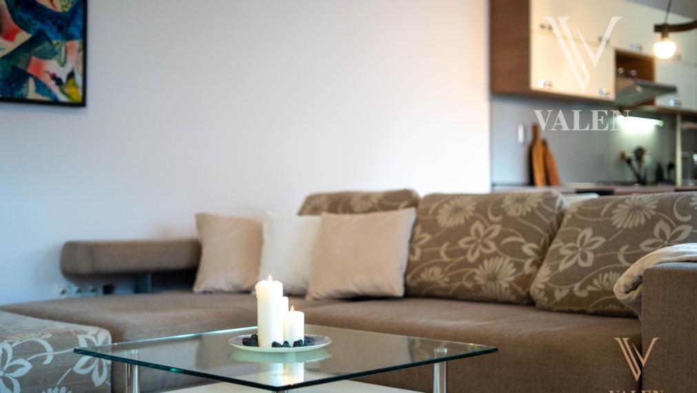 VALEN | Priestranný 3i byt na Obchodnej ulici, Staré mesto - Bratislava