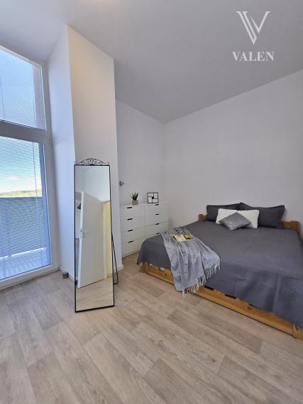 VALEN | Priestranný 3i byt s krásnym výhľadom na Stromovej, Kramáre
