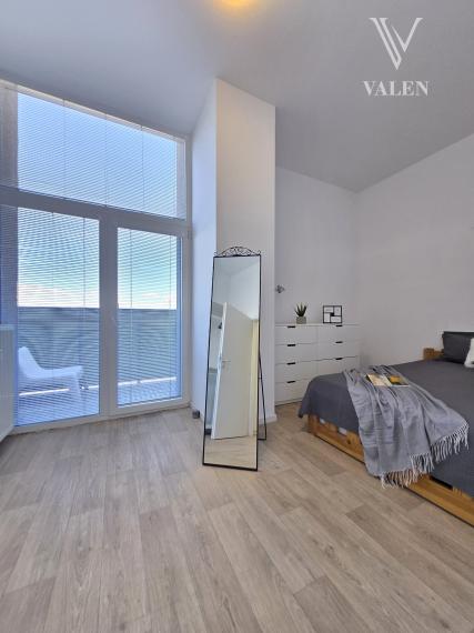 VALEN | Priestranný 3i byt s krásnym výhľadom na Stromovej, Kramáre