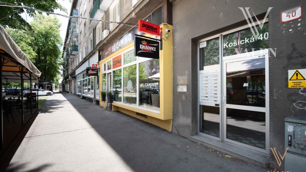 VALEN | Klimatizovaný 2i byt v obľúbenej lokalite, Košická ulica