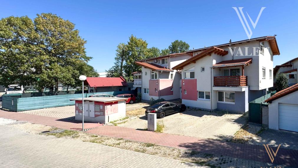 VALEN | Na predaj priestranný 4-izbový byt s predzáhradkou