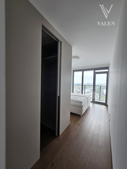 VALEN | Luxusný 4 izbový byt v projekte EUROVEA TOWER