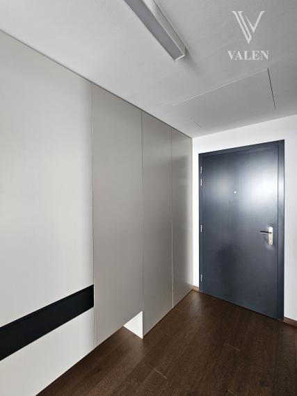 VALEN | Luxusný 4 izbový byt v projekte EUROVEA TOWER