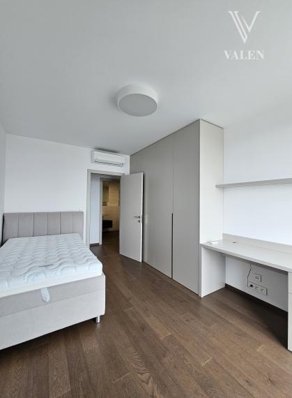 VALEN | Luxusný 4 izbový byt v projekte EUROVEA TOWER