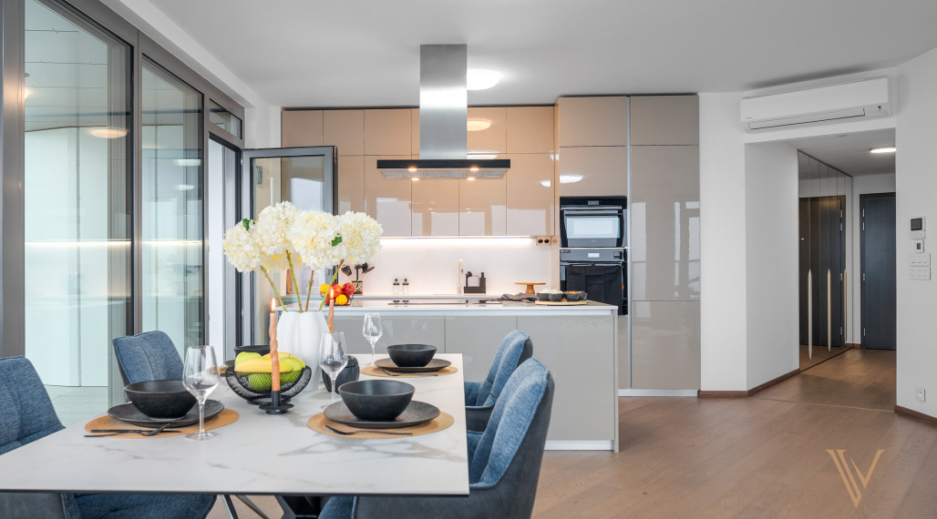 VALEN | Luxusný 4 izbový byt v projekte EUROVEA TOWER