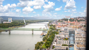 REZERVOVANÉ  | VALEN | Luxusný 4 izbový byt v projekte EUROVEA TOWER - fotografia 15