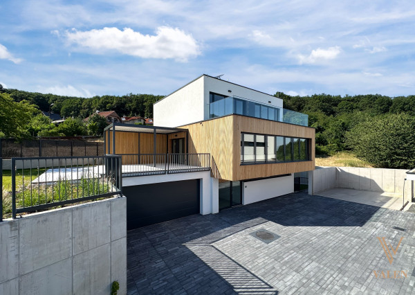VALEN | Exkluzívny viladom 1 s panoramatickým výhľadom