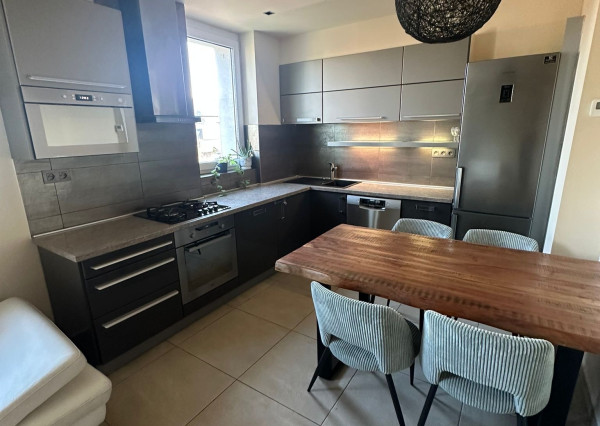 VALEN | Moderný 3-i byt na prenájom na Trenčianskej ulici