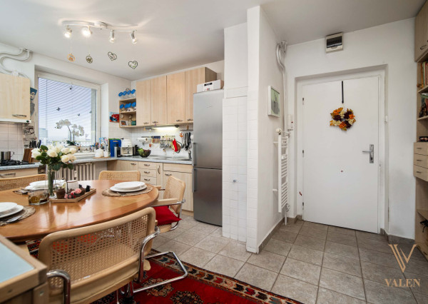 VALEN | Priestranný 2-izbový byt na predaj na Prešovskej,  BA II.