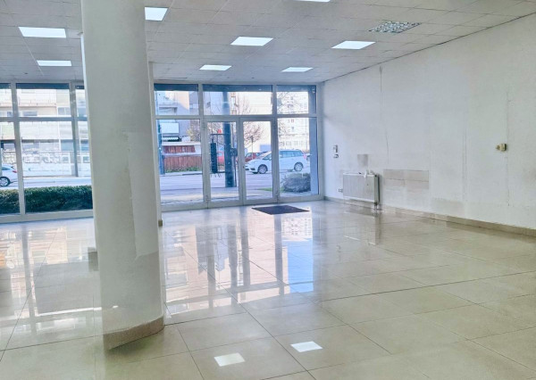 VALEN | Priestranný obchodný priestor na Podzáhradnej ulici