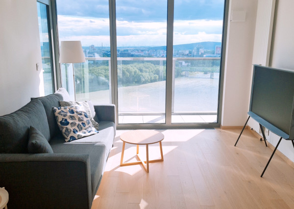 VALEN | 2i byt v projekte EUROVEA TOWER s výhľadom na hrad