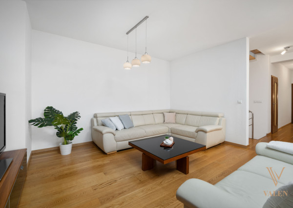 VALEN | Jedinečný 4i byt s veľkou terasou a výhľadom na Draždiak