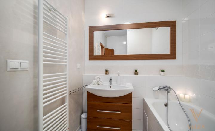 VALEN | Priestranný 3i byt na Obchodnej ulici, Staré mesto - Bratislava - fotografia 13